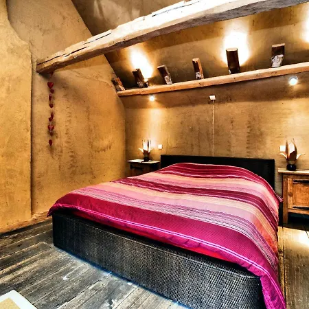 Beautiful With Sauna Oppagne