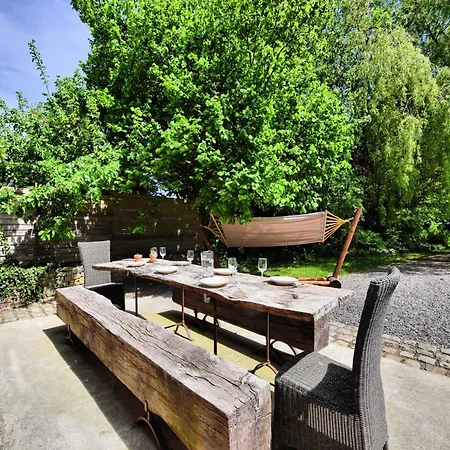 Relaxing Retreat Near Forests Dom wakacyjny *