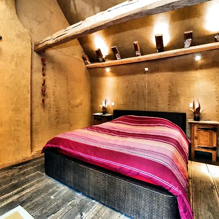 Relaxing Retreat Near Forests Dom wakacyjny Oppagne