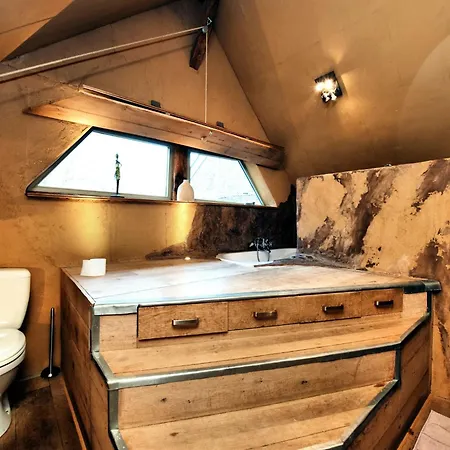 Relaxing Retreat Near Forests Dom wakacyjny *